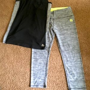 Reebok exercise workout outfit medium tank capris